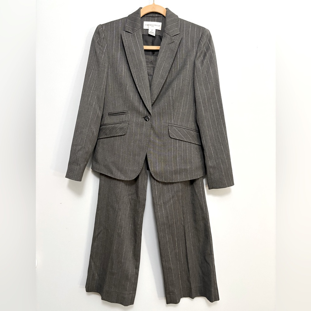 Jones New York Classic Gray Pinstripe Suit